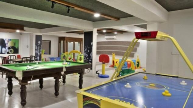 Om Sanctuary Resort By Pinks Hospitality Rupāwati Exterior foto
