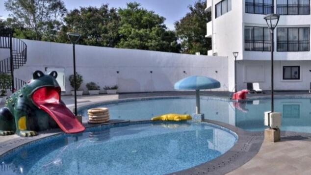 Om Sanctuary Resort By Pinks Hospitality Rupāwati Exterior foto